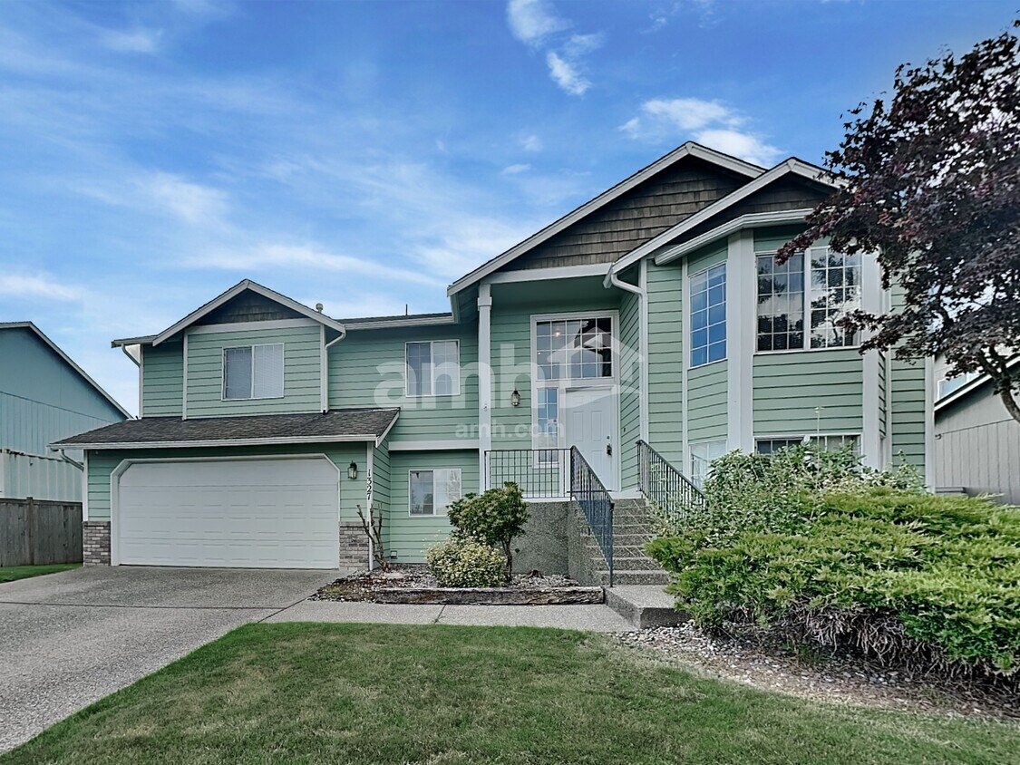 Foto principal - 1327 Whitehouse Ave