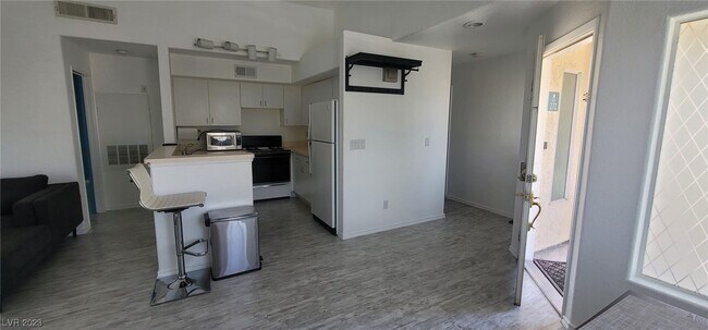 Building Photo - 5000 Red Rock St