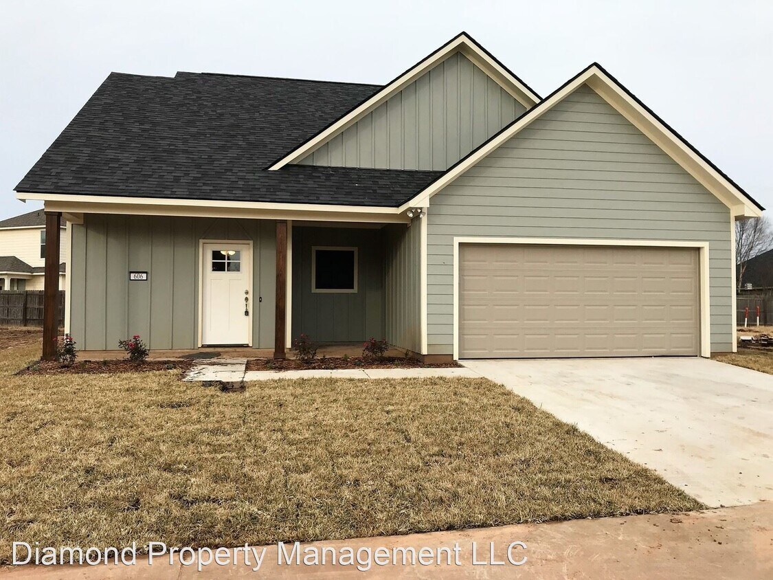 Primary Photo - 3 br, 2.5 bath House - 606 Perfect Place