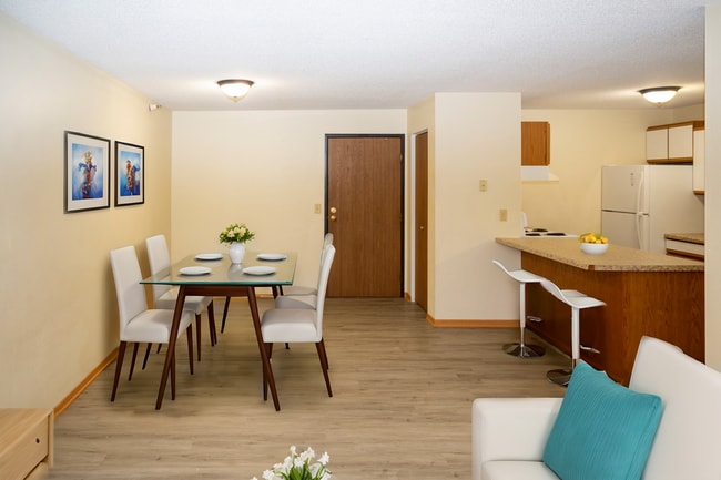 2BR/1BA - Northern Place Apartments