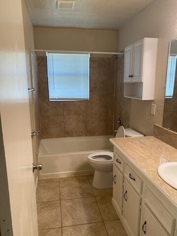 Foto del edificio - 6315 Rosemary Ln