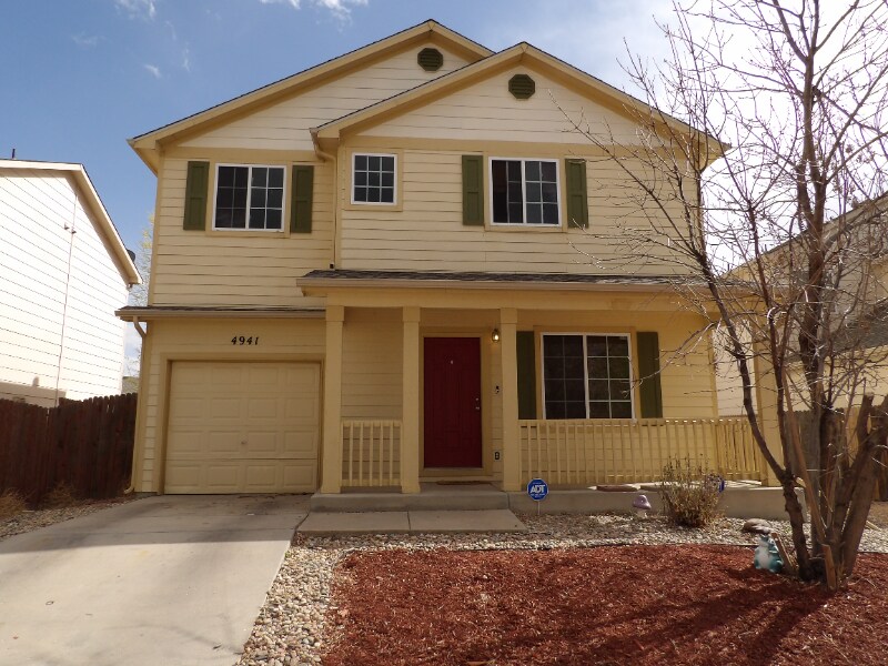 4941 Painted Sky View, Colorado Springs, CO 80916 House Rental in