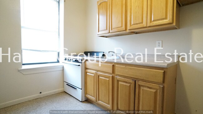 Building Photo - 2825 Grand Concourse