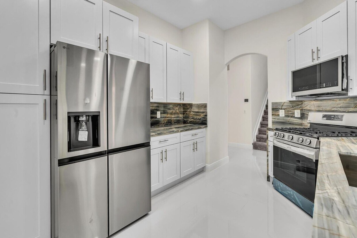 Photo - 36 Monterey Pointe Drive, Palm Beach Gardens, FL 33418