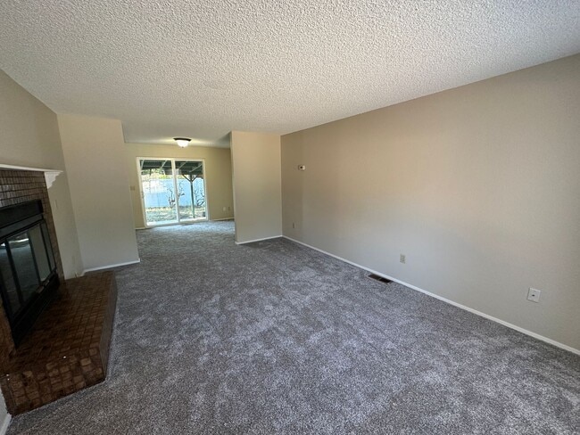 Building Photo - 813 Haskell Ct