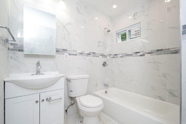 Foto del edificio - 14 108th St