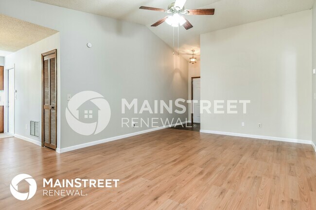 Building Photo - 4609 Wellesly Dr