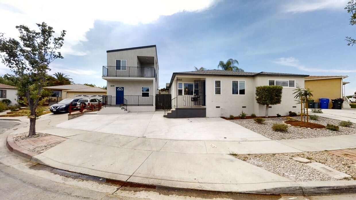 4840/4838 Curry Dr Apartment for Rent in San Diego, CA