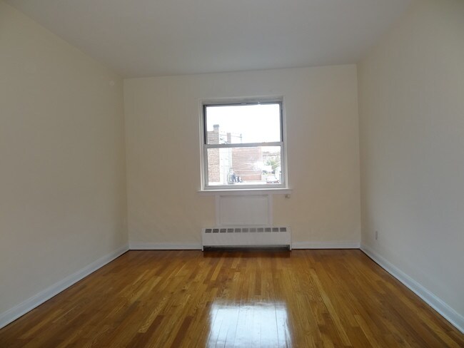 Building Photo - 4307 25th Ave