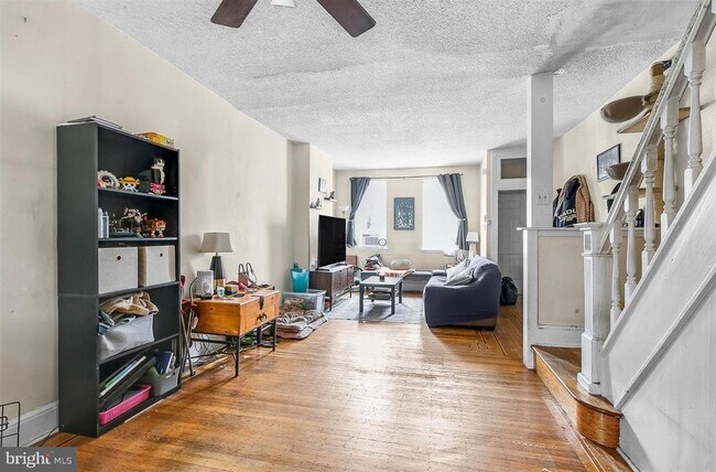 Foto del edificio - 2343 E Huntingdon St
