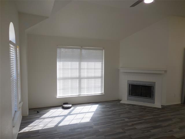Building Photo - 2829 Salado Trail
