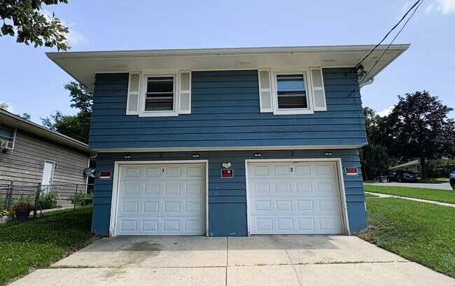 Foto del edificio - 1034 Fenton St