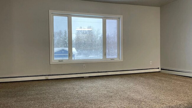 Foto del edificio - 2113 Gillam Wy