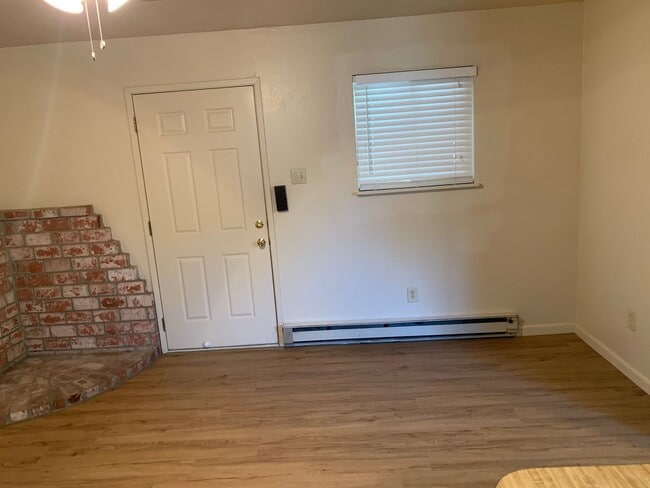 Foto del edificio - Adorable One-Bedroom for rent