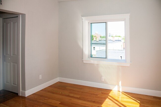 Foto del edificio - 376 Prospect St