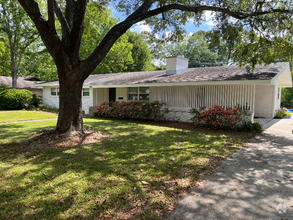 Building Photo - 754 Westbrook Dr