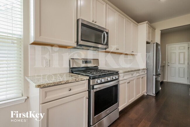 Foto del edificio - 437 Northern Red Oak Dr