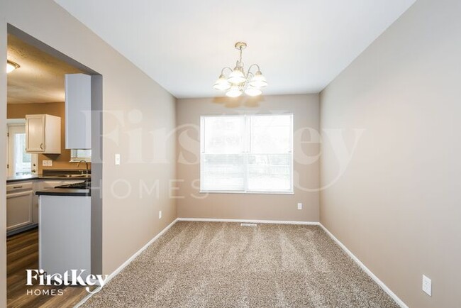 Building Photo - 3874 Kentucky Derby Dr