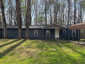 Building Photo - 3855 Creekridge Country Rd