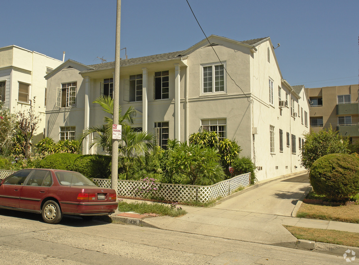 Primary Photo - 1426 N Formosa Ave