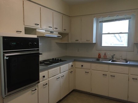 Foto del edificio - 3240 W Crestview St