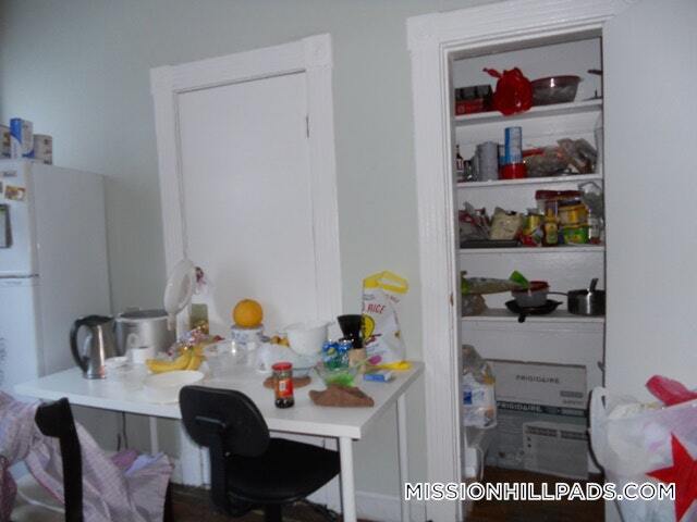 Building Photo - 895 Huntington Ave