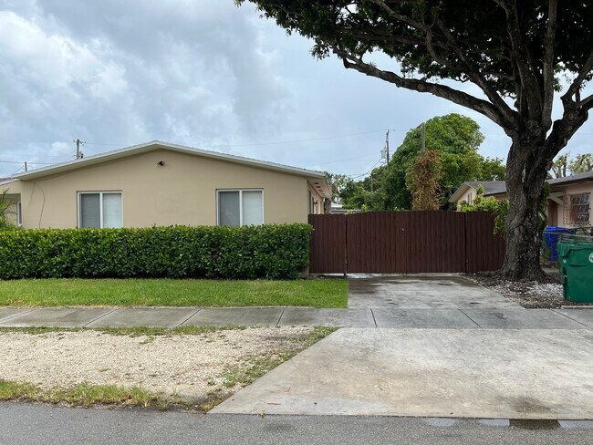 Foto del edificio - 1202 SW 31st Ave