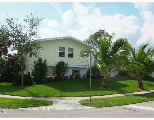 Foto del edificio - 1100 SW 5th St