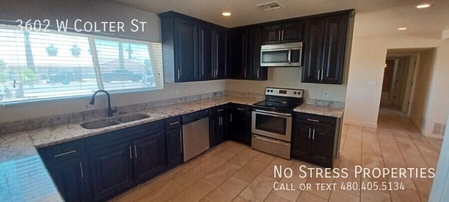 Building Photo - 3602 W Colter St
