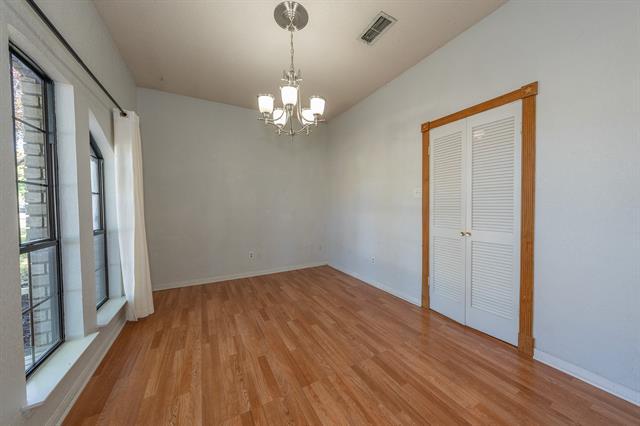 Foto del edificio - 1052 Fairview Dr