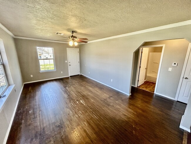 Foto del edificio - 1127 E Beverly St