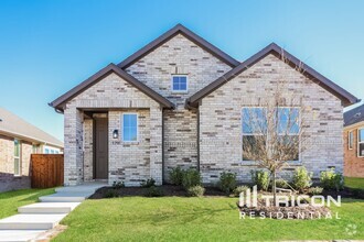 Building Photo - 8208 Howell Oak Dr