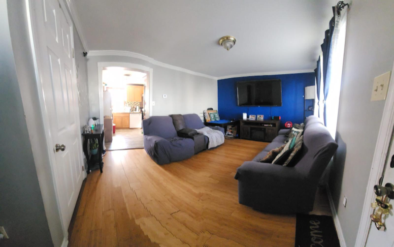 Primary Photo - 101 Elm St