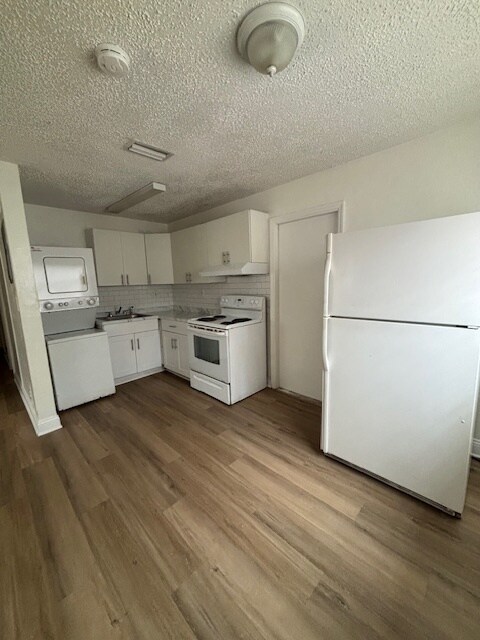 Foto del edificio - 2632 NW 18th Ter