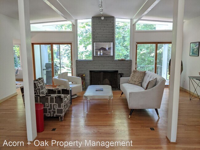 Building Photo - 3 br, 2.5 bath House - 3515 Tonbridge Way