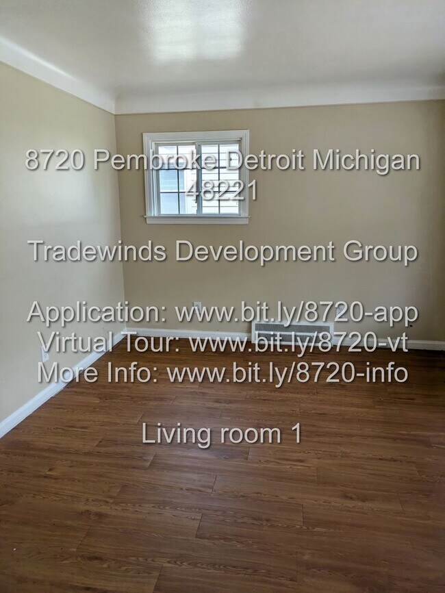 Foto del edificio - 8720 Pembroke Ave