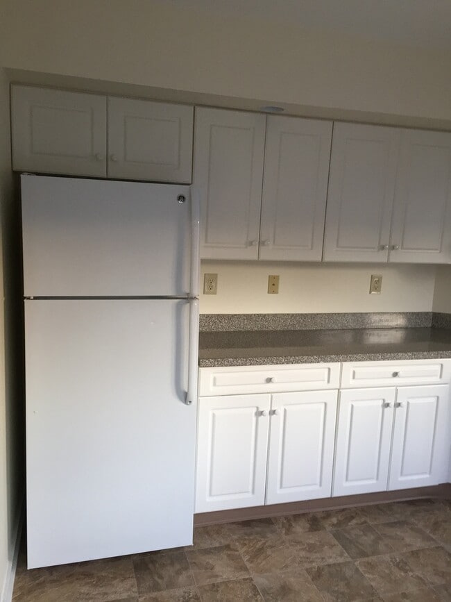 Interior Photo - Rosewood, L.L.C. (RWD)