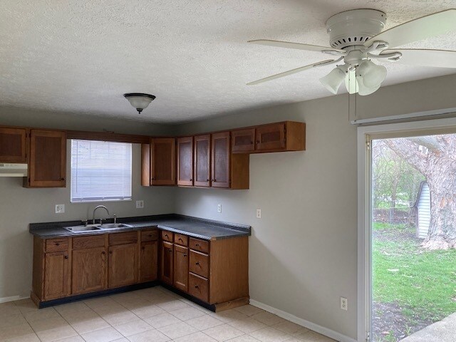 Building Photo - 3137 Pawnee Dr