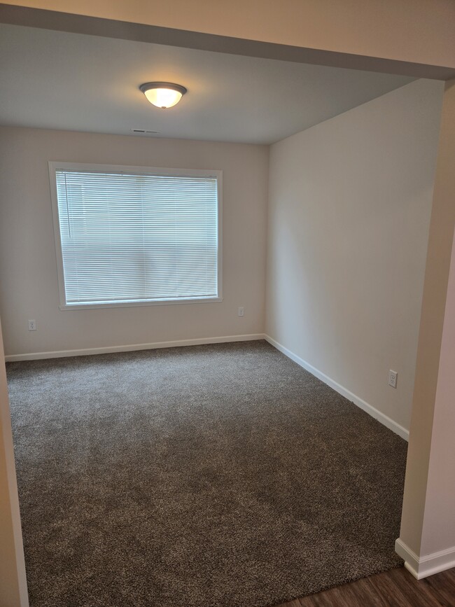 Front Bedroom - 4428 Squaw Valley Dr