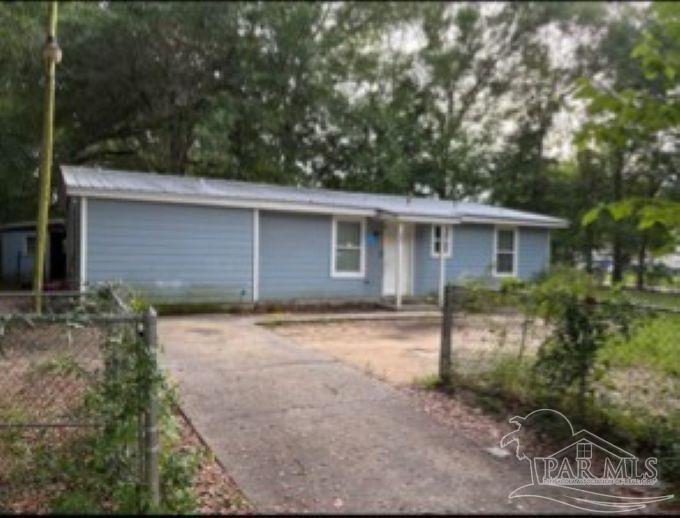 Foto principal - 701 Seine Way
