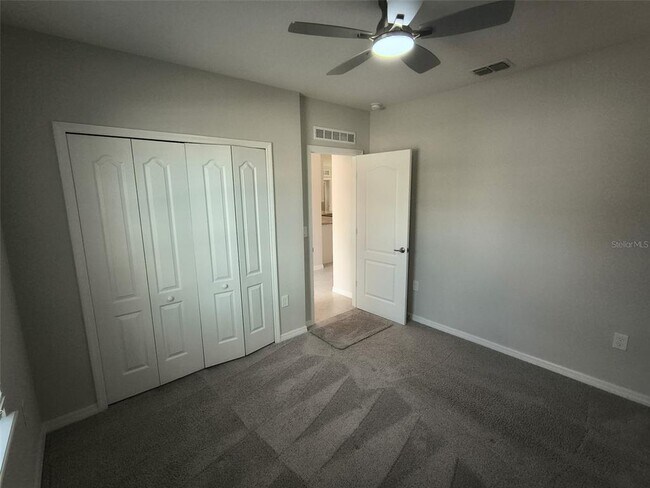 Building Photo - 45 Wellwood Ln