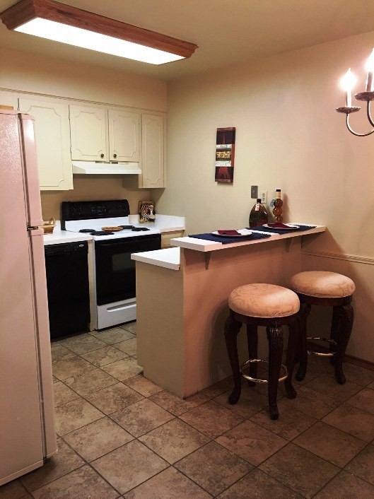 Foto principal - 5105 S Madison Ave