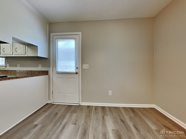 Foto del edificio - 229 Braewick Rd