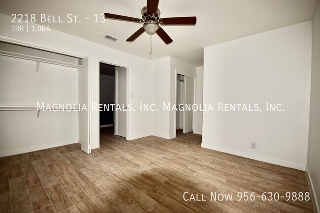Foto del edificio - 2218 Bell St