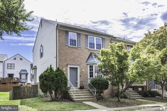 Building Photo - 3931 Tallow Tree Pl