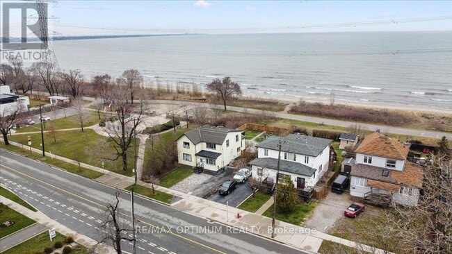 Building Photo - 1019 Beach Blvd