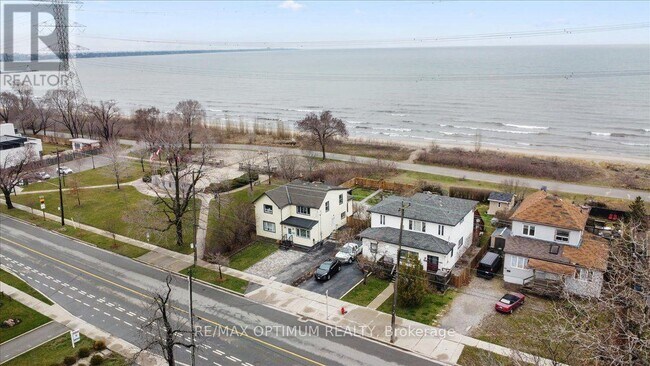 Photo du bâtiment - 1019 Beach Blvd