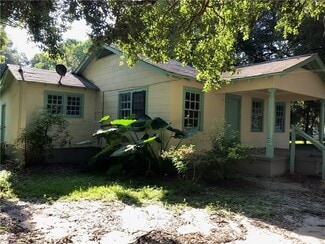 Building Photo - 1001 McRae Ave