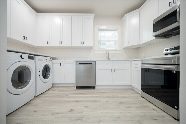 Foto del edificio - 1934 Hawthorne St