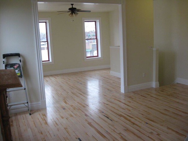 Building Photo - 4207 Arco Ave